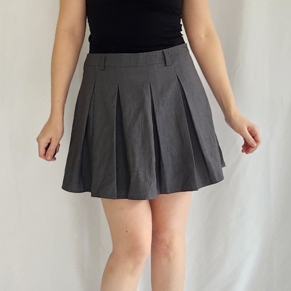 Gray Pinstripe Pleated Skort